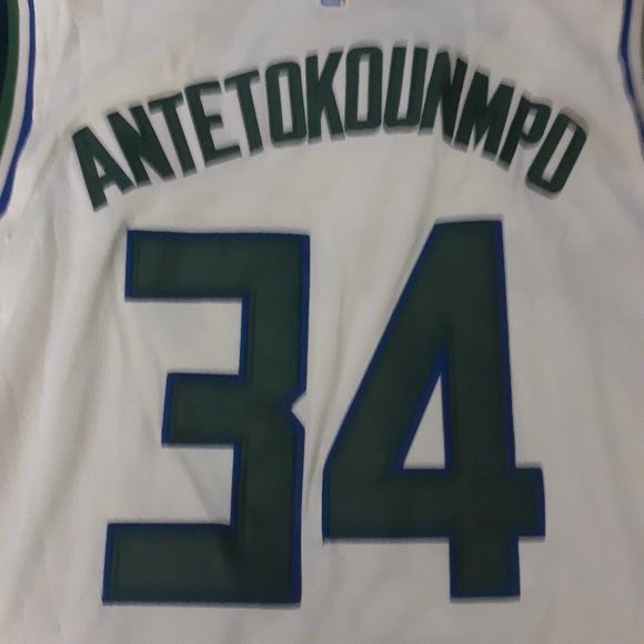 Antetokounmpo nba Jersey - Picture 2 of 4
